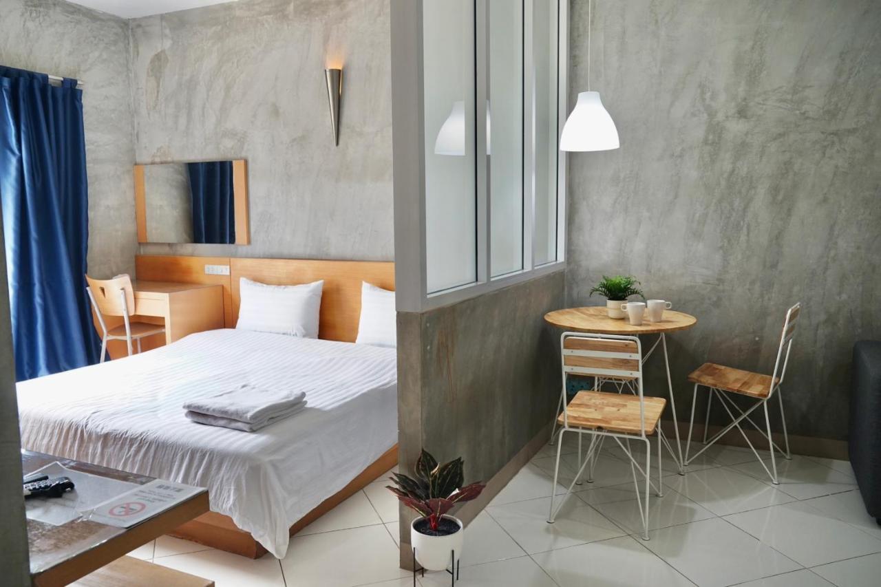 The View Residence Bangkok Exterior photo